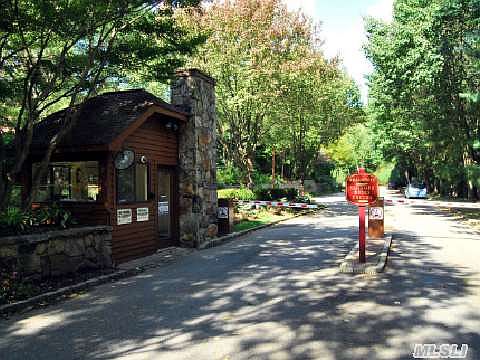 4th image of 22 Hunt Ct