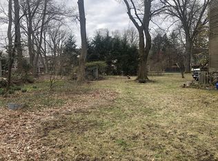 5 Howell Dr, Andover, MA 01810