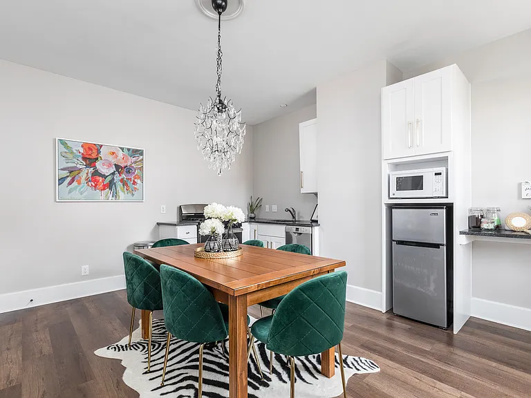 803 Spruce St #2 — Photo 8
