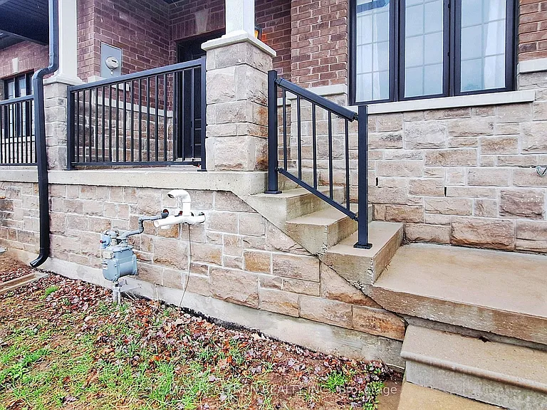 7 Zenyatta Ln — Photo 5
