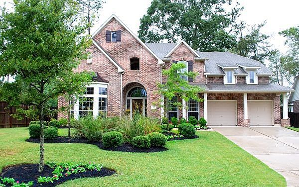 1st image of 66 Marquise Oaks Pl