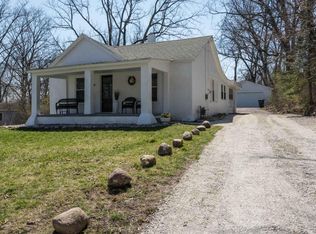 1538 Dodge St, Lake Geneva, WI 53147