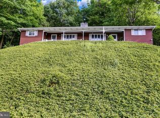 2644 Fairview Ave, Reading, PA 19606