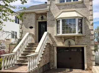39 Craig Ave, Staten Island, NY 10307