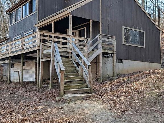 3rd image of 24 Chestnut Hill Road