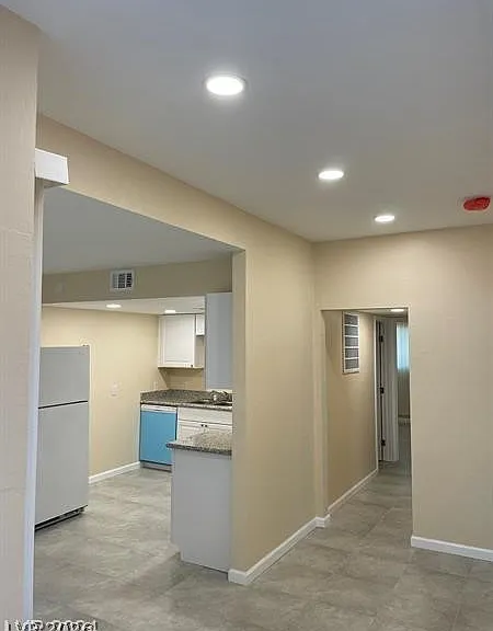 539 E Saint Louis Ave #201 — Photo 3