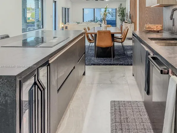 7840 SW 18th Ter, Miami, FL 33155