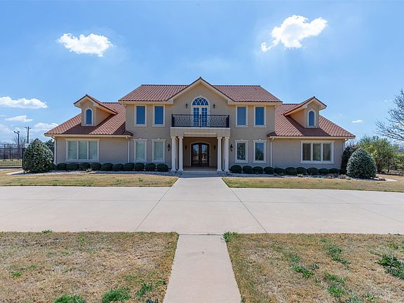 2nd image of 5601 Wagon Wheel Ave