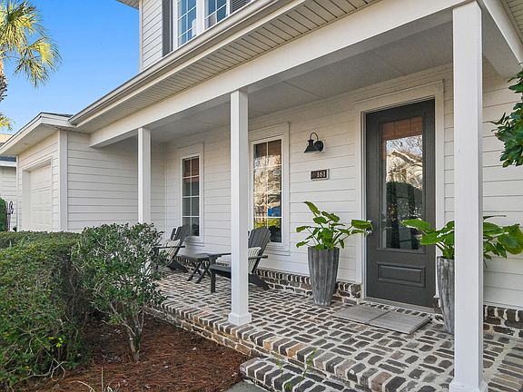 2nd image of 161 S Zander Way