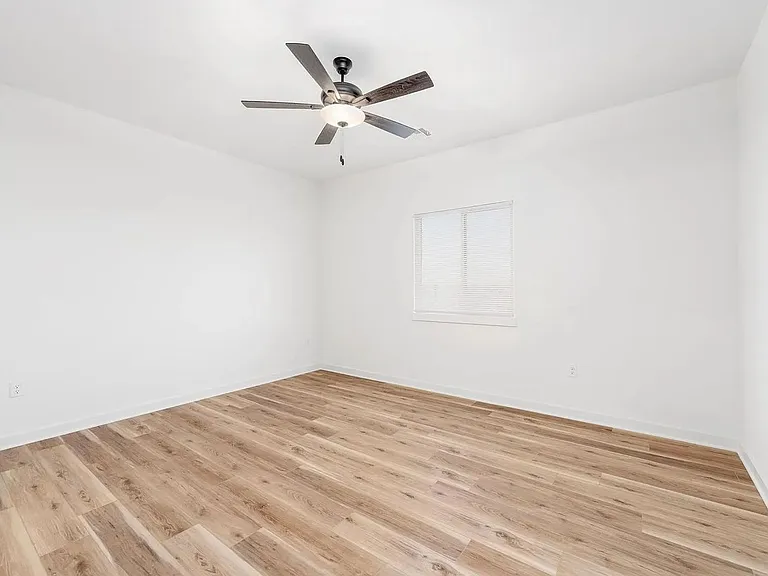 2295 E Spring Hill Ct — Photo 11