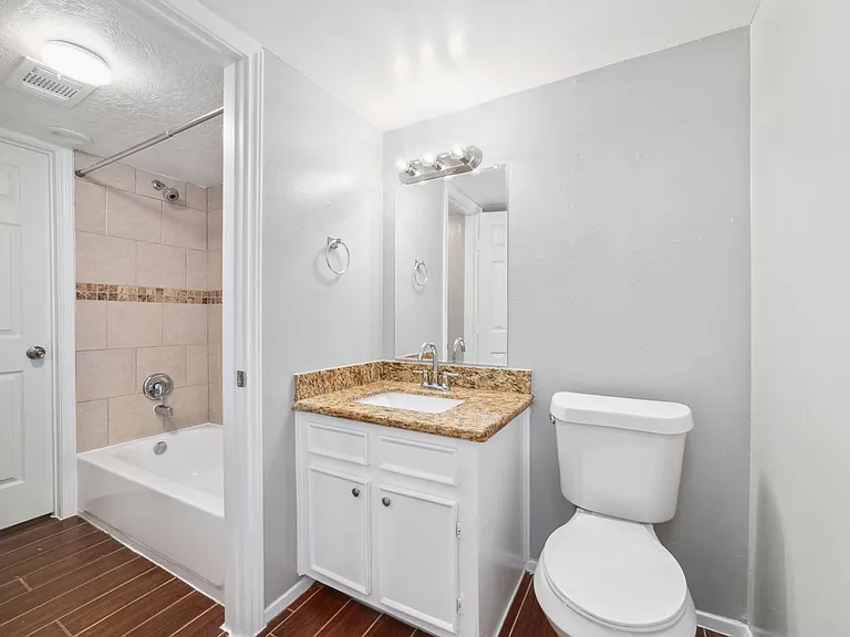 Audrey Lane Townhomes — Photo 38