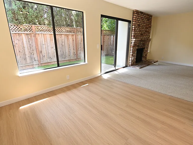 347 W Rincon Ave #E — Photo 4