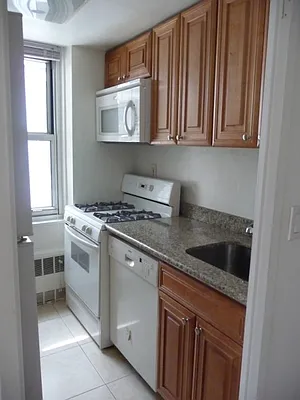 Sold by Aida Real Estate Sales | media 26