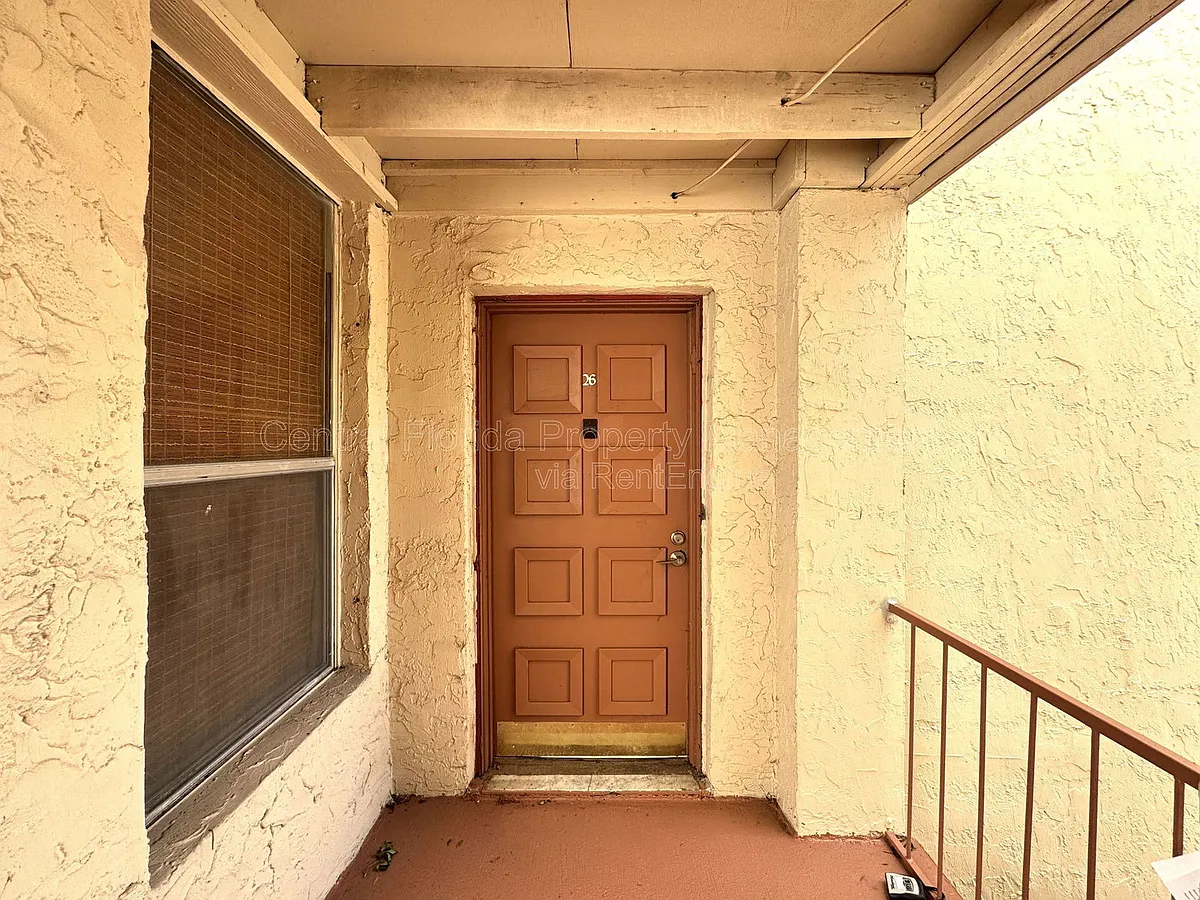 Building Photo - 514 Orange Dr #26