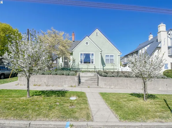 215 NW Despain Ave, Pendleton, OR 97801
