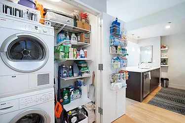 Rented by R New York