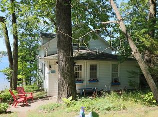 92650 Mariner Dr, Benton Harbor, MI 49022