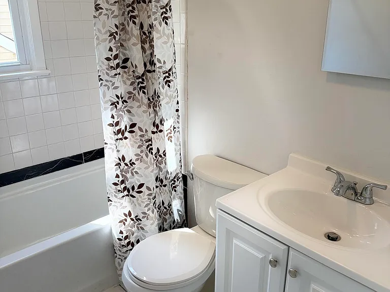 55 Chapin Ave #2 — Photo 8