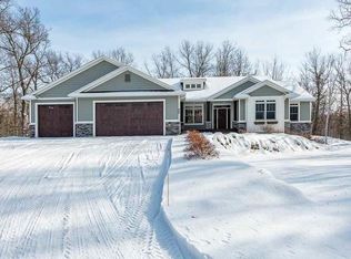 2212 N Dublin Rd, Midland, MI 48642