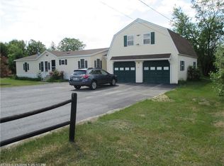 94 Ridge Rd, Wales, ME 04280