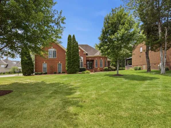 1027 Benington Pl, Nolensville, TN 37135