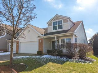 8502 Mandell Dr, Macedonia, OH 44056