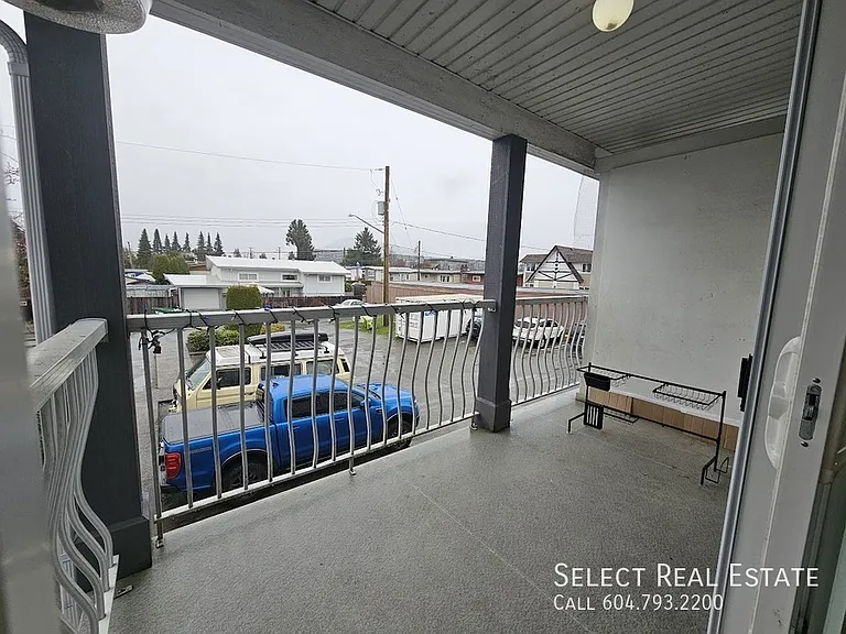 46260 Harford St #8 — Photo 17