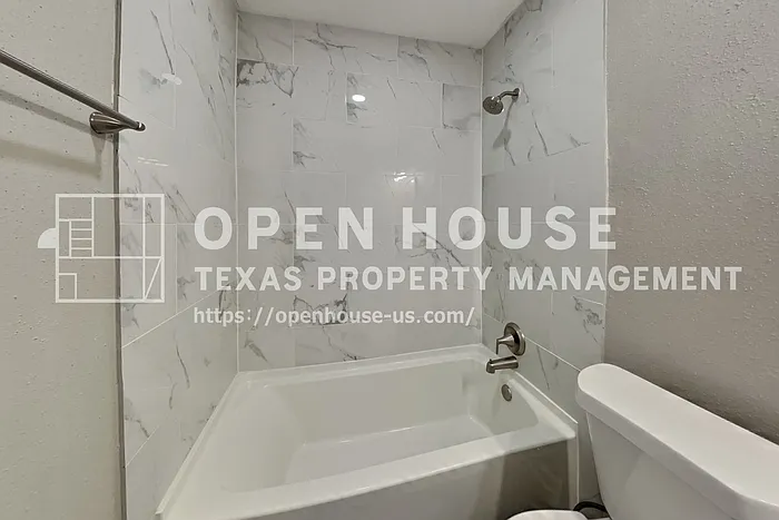 8155 Big Oak Trail Dr — Photo 17
