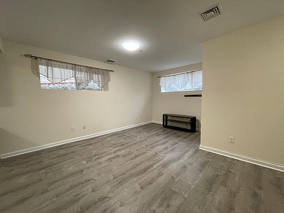 5th image of 59 Locust Ave #1A