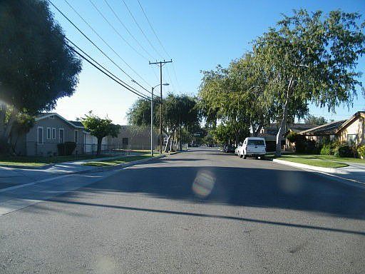 2nd image of 1081 N 5th Ave