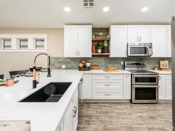 1231 W Diamond Avenue, Apache Junction, AZ 85120