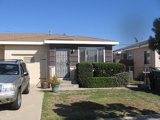 1st image of 739-41 Woodlawn Ave