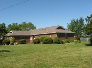 1863 Bushfield Rd, Montross, VA 22520