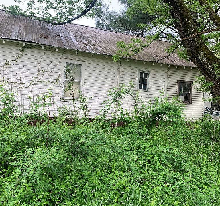 27 Young Est, Inez, KY 41224 MLS 116942 Zillow