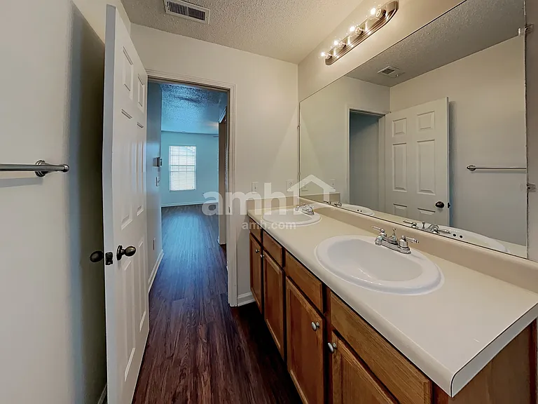 417 Magna Dr — Photo 12