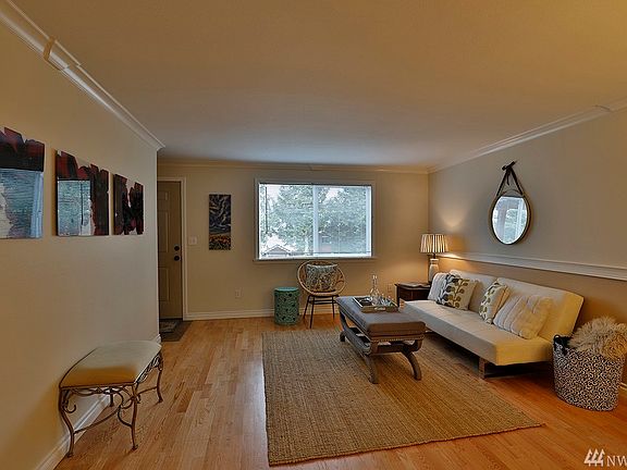 5th image of 15119 40th Ave W