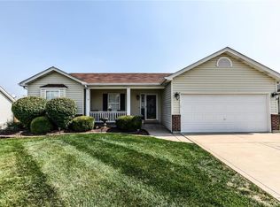 1380 Washingtons Crossing Dr, O'Fallon, MO 63366