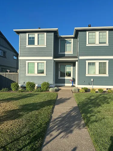 5551 SE Logan Ln Photo 1