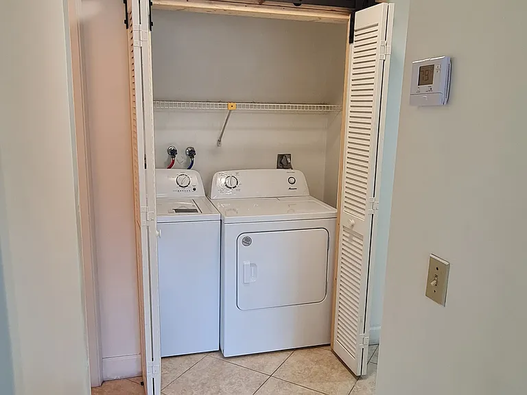 2-9260 Ketay Cir #2 — Photo 10