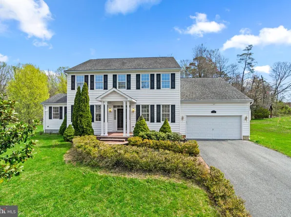 7190 Cedar Winds Farm Ln, Hanover, MD 21076