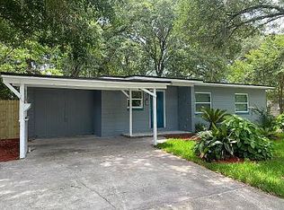 8322 Brackridge Blvd S, Jacksonville, FL 32216
