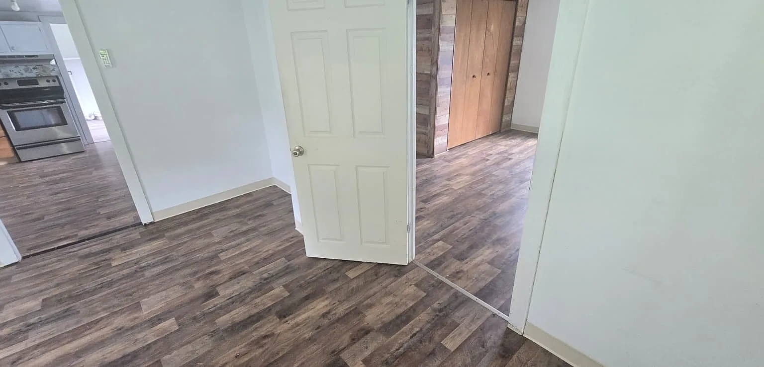 2 bed, 915 sqft, $995 — Photo 4