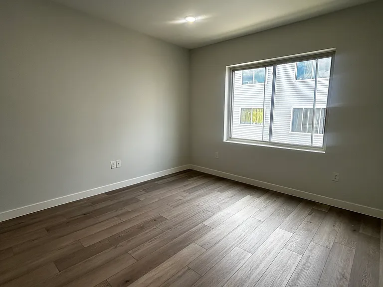 2216 N Marshall St #3 — Photo 8