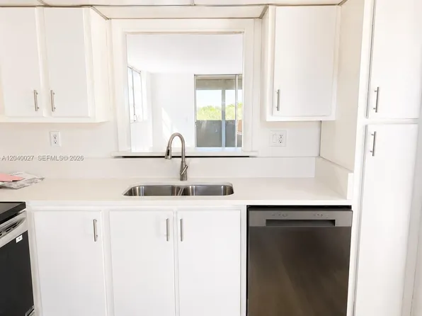 406 NW 68th Ave APT 526, Fort Lauderdale, FL 33317