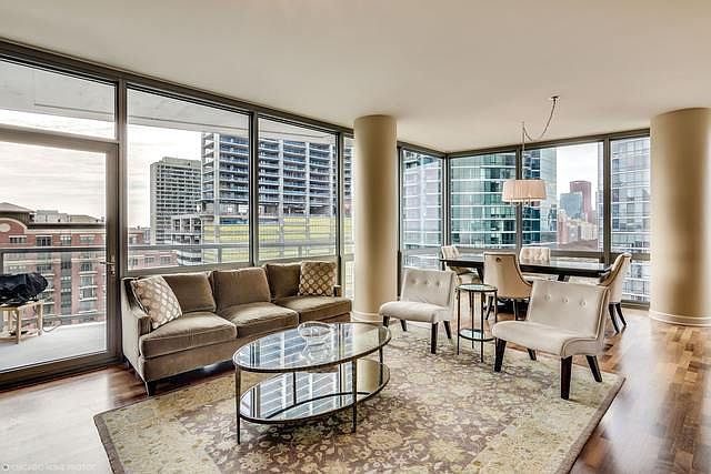 1st image of 1235 S Prairie Ave APT 1509