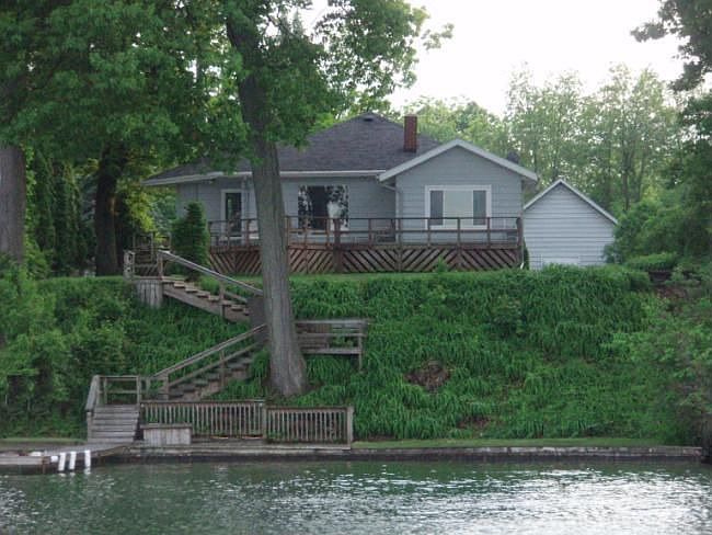 1st image of 89 Sunnyside Dr