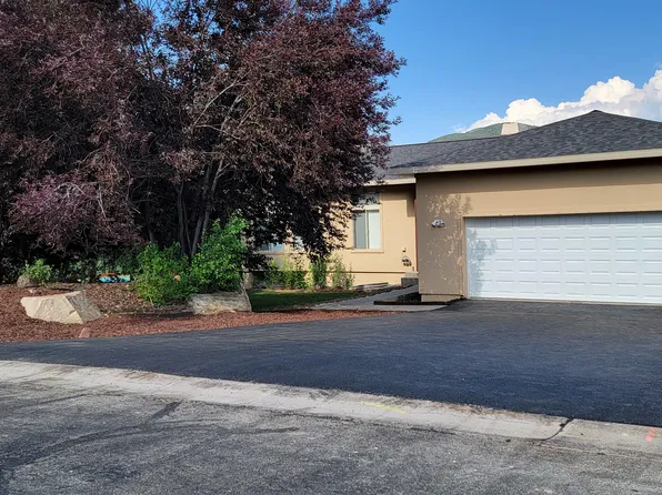 8710 Silver Spur Rd, Park City, UT 84098
