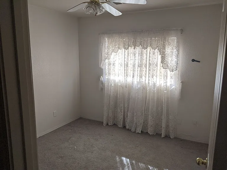 6292 S Avenue De La Chandelle — Photo 10