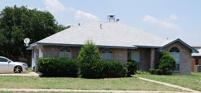 2nd image of 624 Oak Meadow Dr