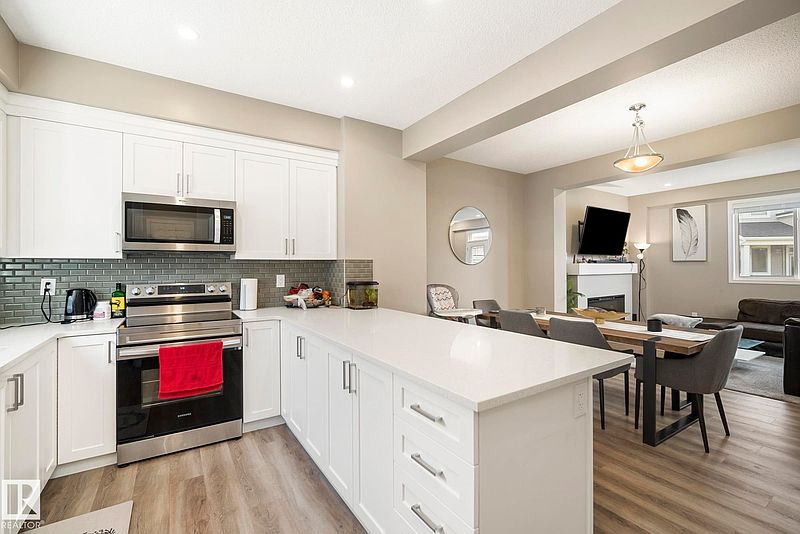 Edmonton Townhouse for rent - 3 Bedrooms — photo 4